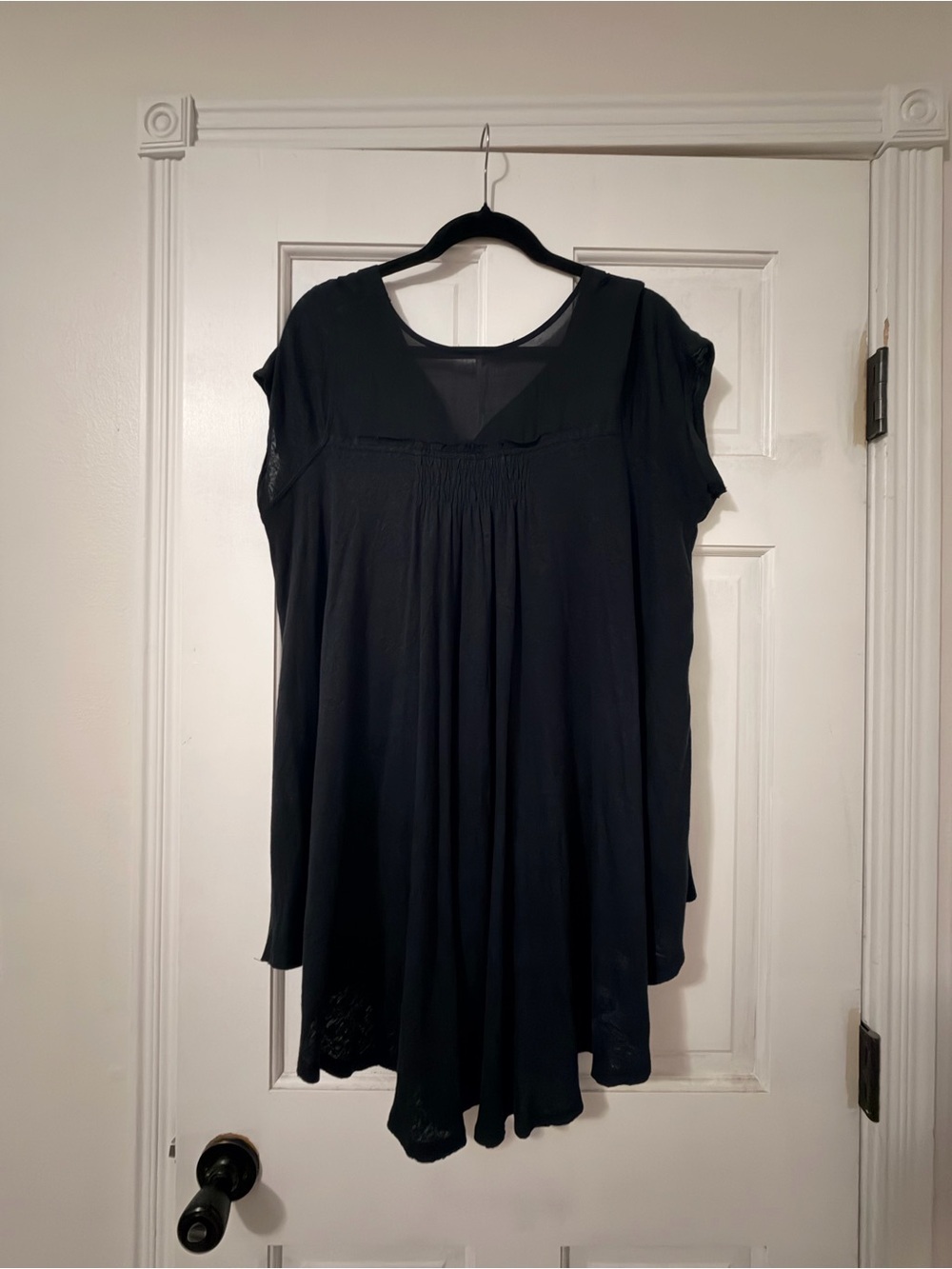 Free People Black Button-Front V-Neck High-Low Top - Picture 4 of 4